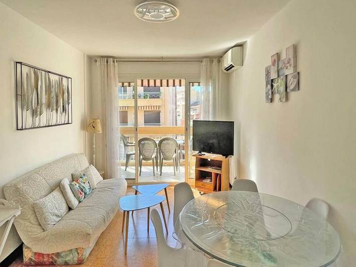 Gîte pour 6 personnes, avec terrasse, adapté aux familles dans Casino De Sainte Maxime - 3