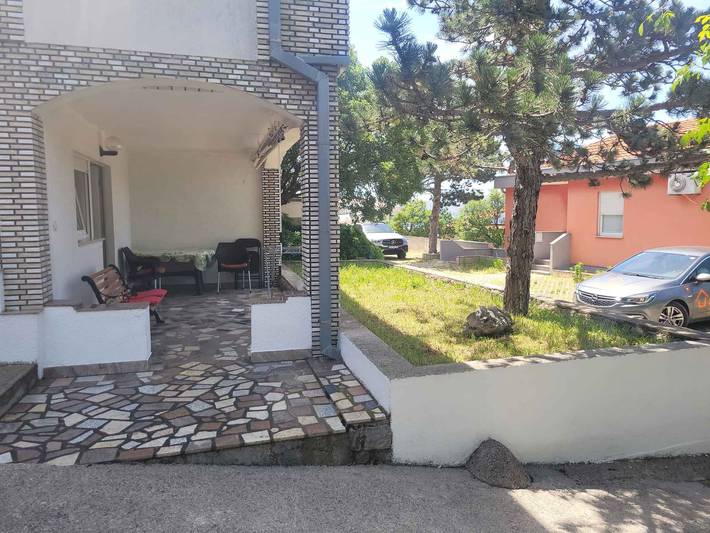 Ferienhaus mit Klimananlage und Terrasse in Klenovica, Primorje-Gorski Kotar