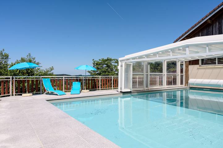 Chalet 'Chalet Les Moraines 8' con vista sulle montagne, piscina condivisa e terrazza privata in Le Tholy, Épinal e dintorni