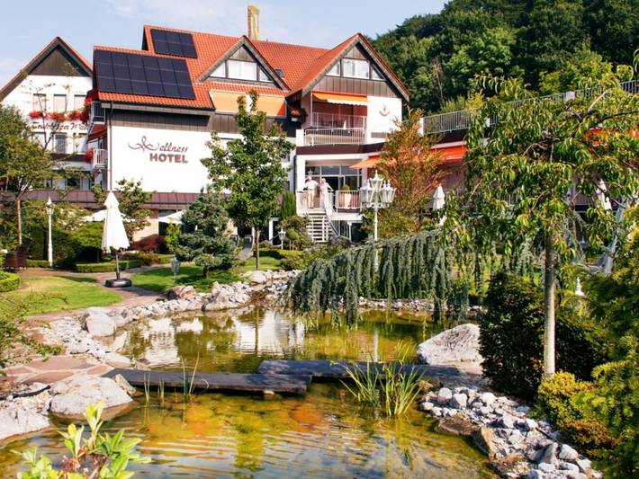 Hotel, mit Garten und Pool sowie Sauna
