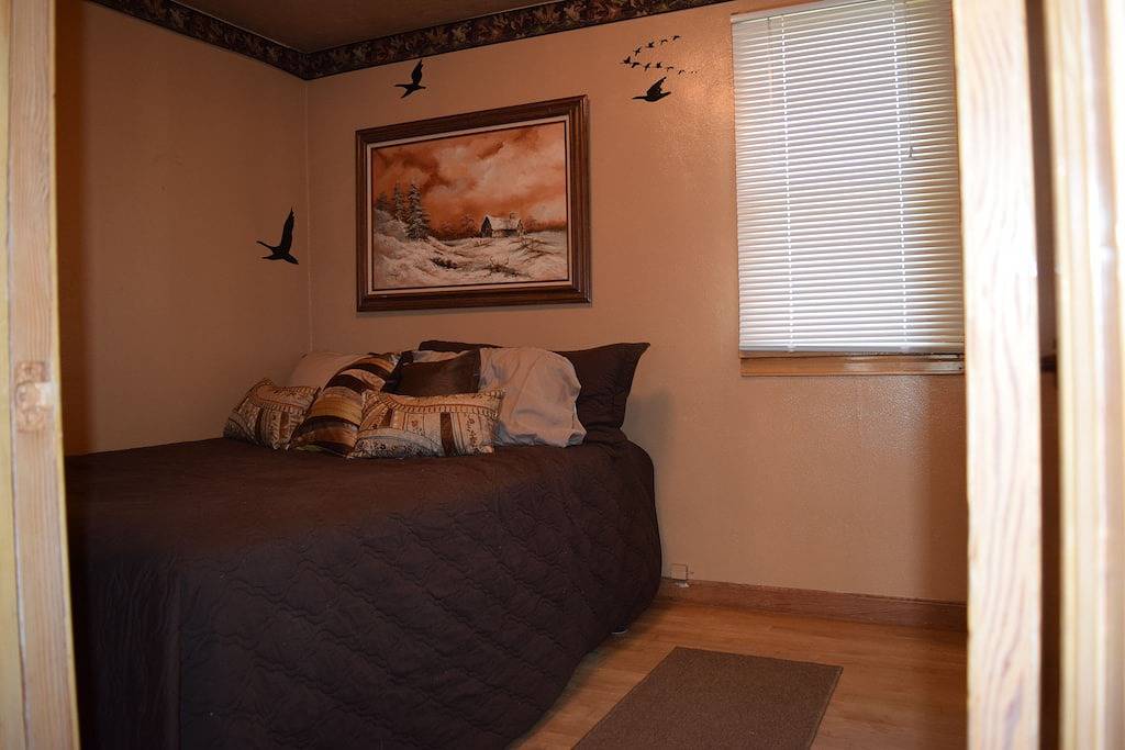 Möbliert und ausgestattet wie ein Extended Stay Hotel - familienfreundlich und tierfreundlich in Ashley, North Dakota