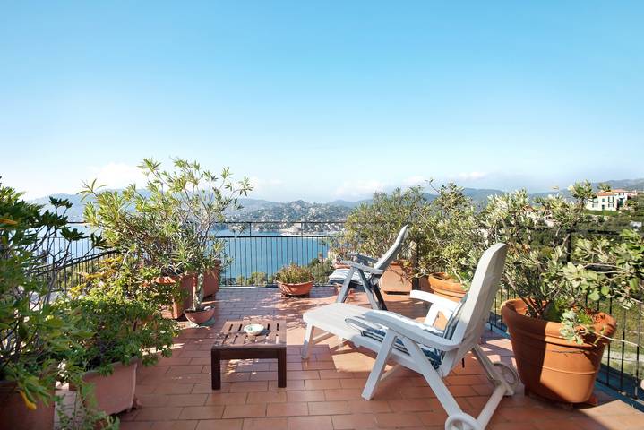 Vacation rental for 4 people, with Balcony
