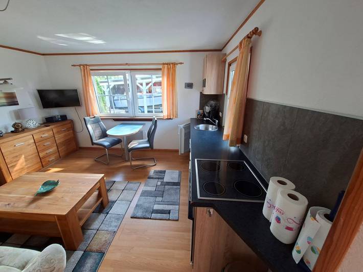 Ferienhaus für 2 Personen, mit Terrasse und Garten in Binz - 3