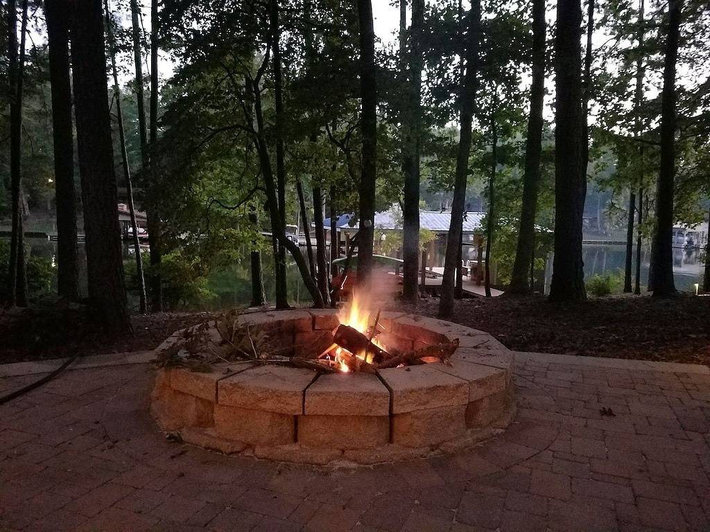 Gemütliches Ferienhaus am See in Lake Gaston