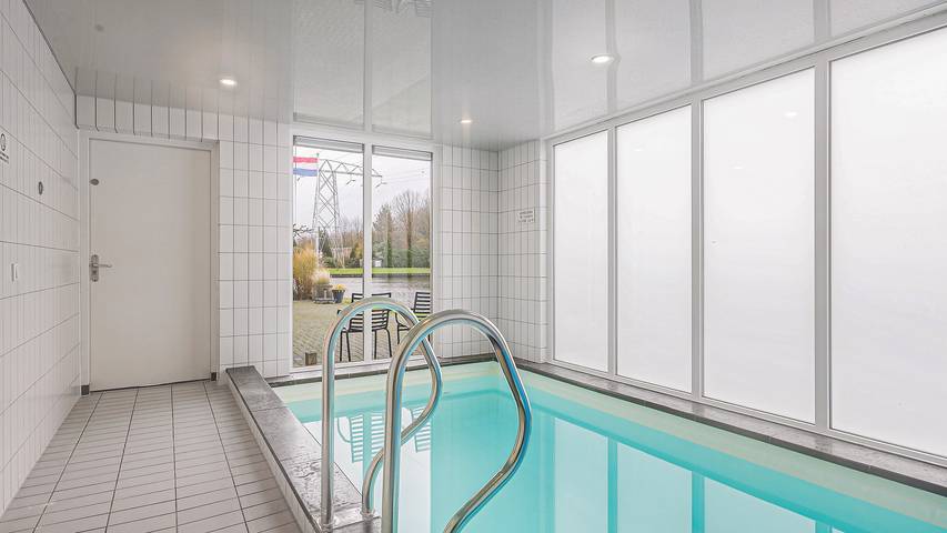 Ferienhaus für 10 Personen, mit Terrasse und Pool sowie Balkon/Terrasse und Sauna in den Niederlande - 2