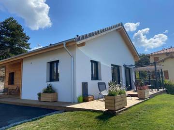 Gîte pour 6 personnes, avec vue et jardin à Jarjayes