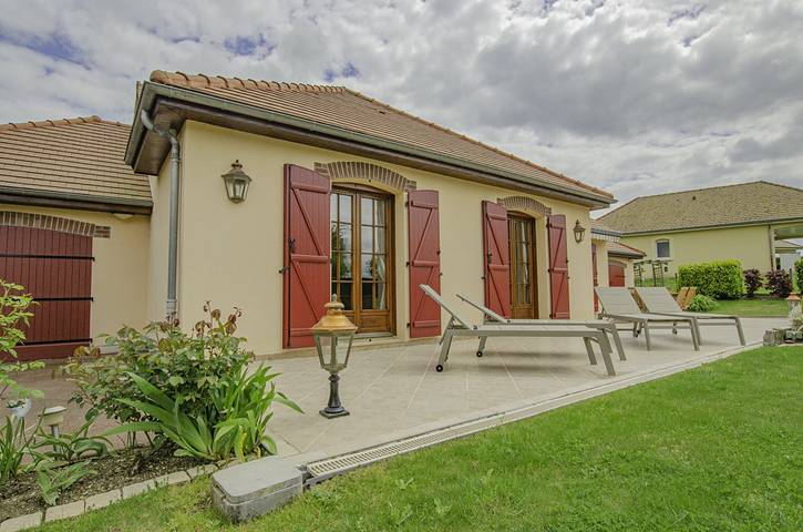 Casa de huéspedes para 6 personas, con terraza y jardín - 1