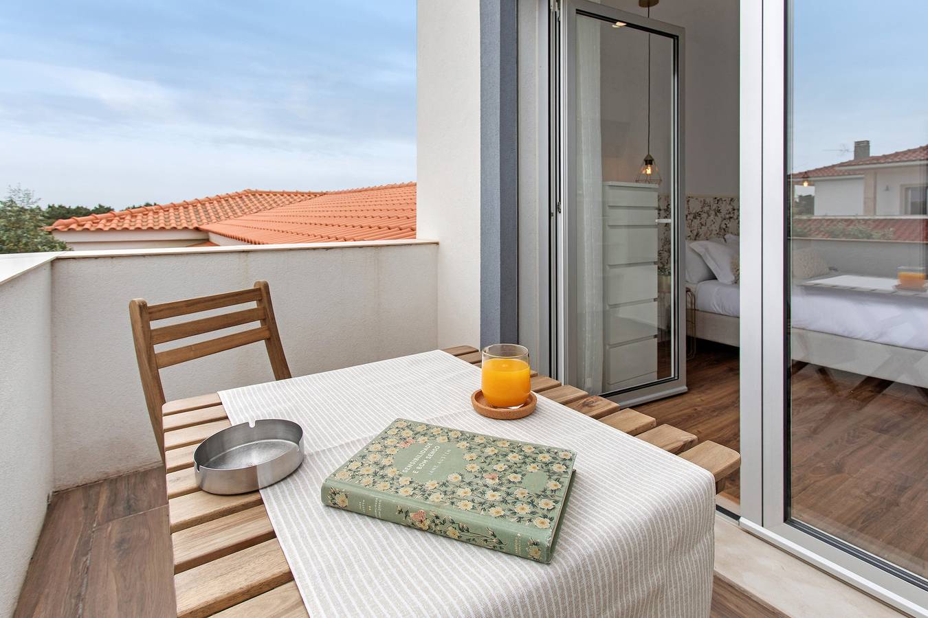 Casa de Campo "Quinta dos Raposos" - Suite Fogo in Famalicão, Leiria District