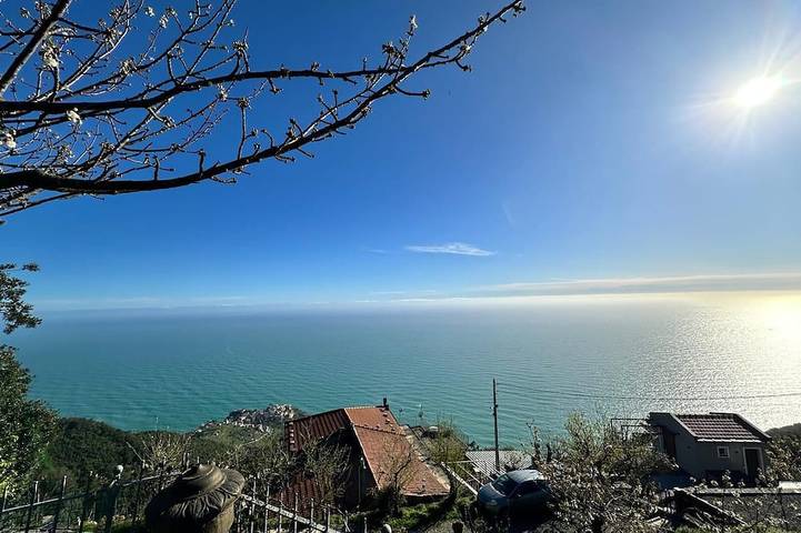 Chalet pour 3 personnes, animaux acceptés dans Cinque Terre