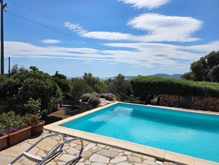 Ferienhaus für 6 Personen, mit Balkon und Terrasse sowie Garten und Pool in Lu Fraili di Sopra - 2
