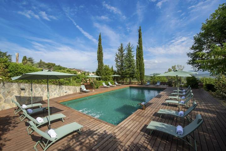 Villa für 24 Personen, mit Balkon/Terrasse und Garten sowie Pool und Sauna in Panzano In Chianti