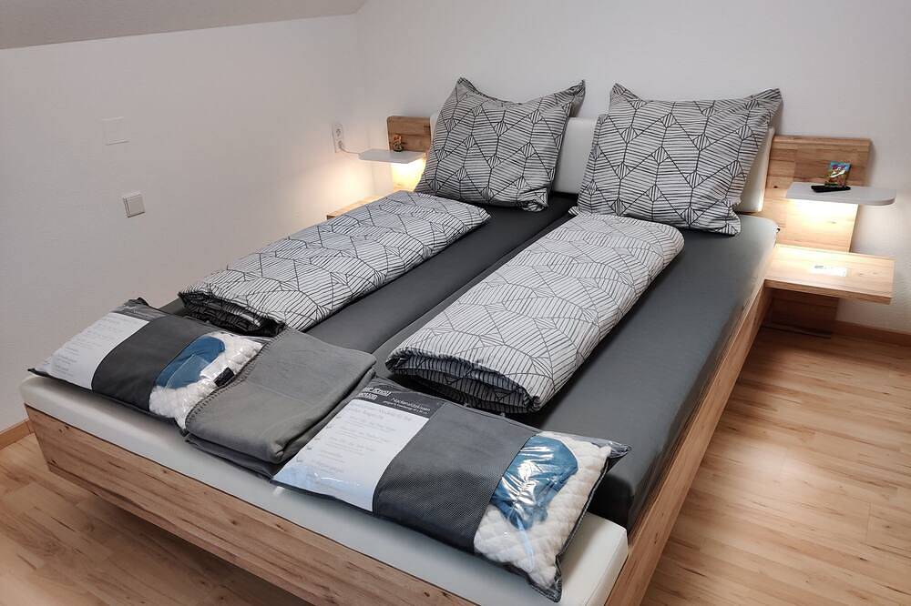 Apartamento entero, Bienvenido a mi confortable idilio con vistas al Rin in Büsingen am Hochrhein, Distrito de Constanza