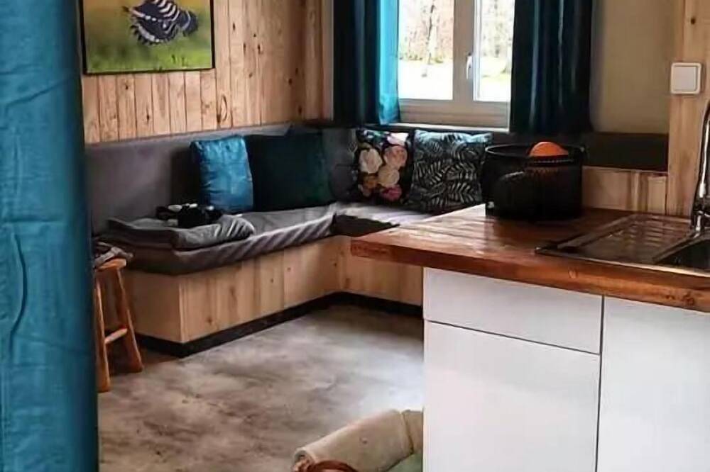 Upupa 4 personnes in Saint-Antonin-Noble-Val, Quercy
