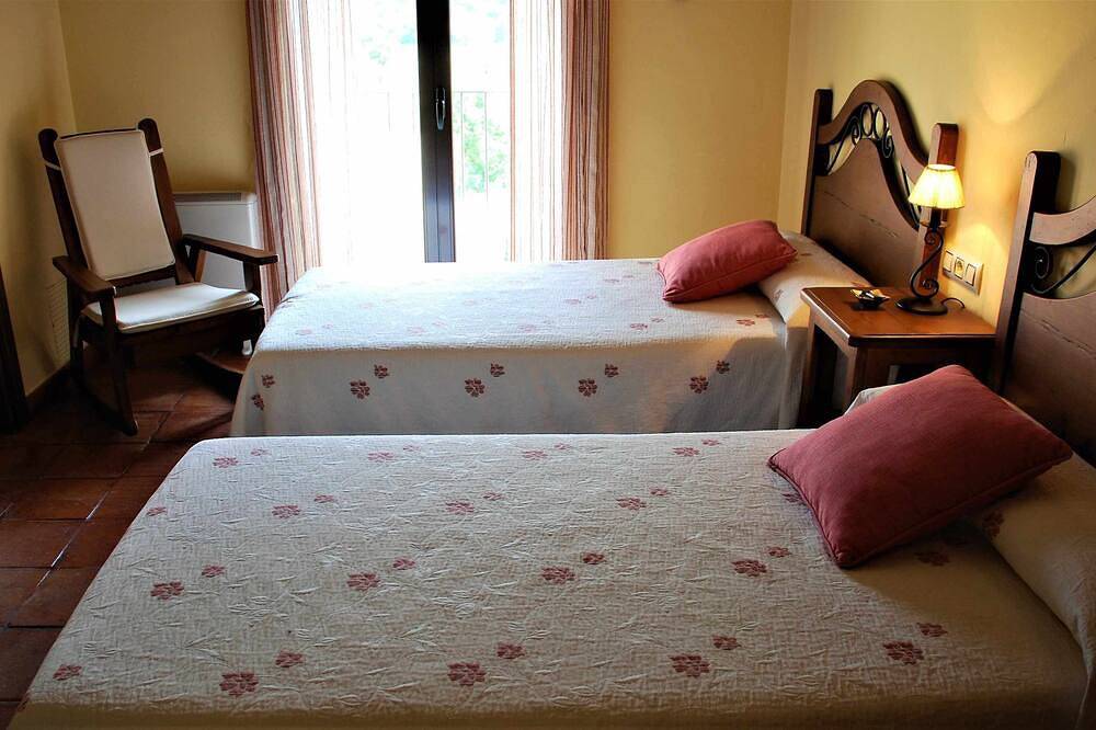 Casa de lujo con cuatro habitaciones en Cabañeros in Navas de Estena, Provincia de Ciudad Real