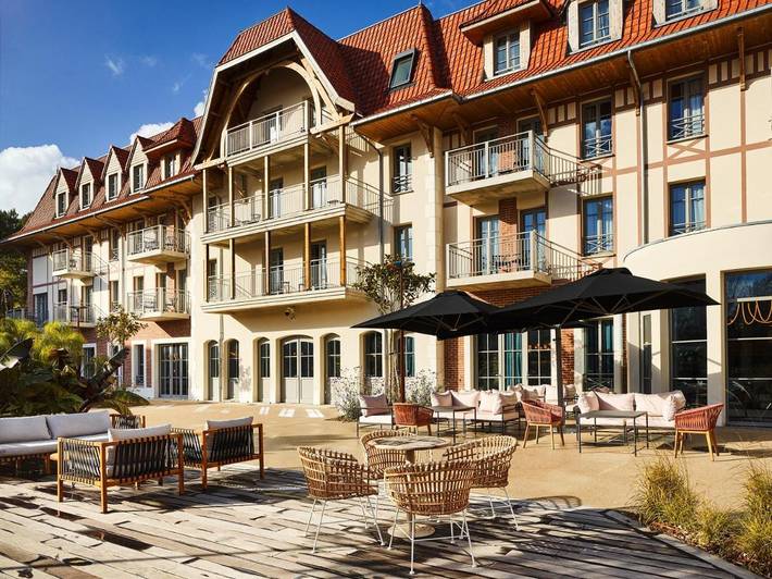 Hôtel pour 2 personnes, avec jardin et piscine ainsi que vue et sauna - 1