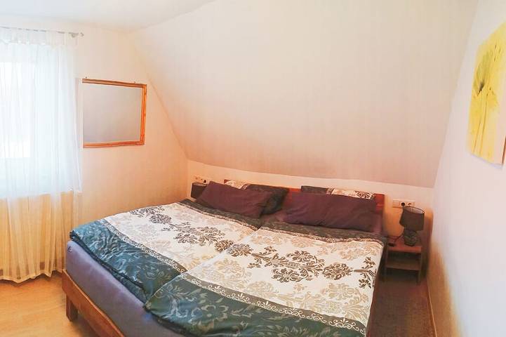 Ganze Wohnung, Ferienwohnung Heinz, 66903 Gries, Nähe Ohmbachsee und Radweg, tolle Aussicht in Saar-Nahe-Bergland