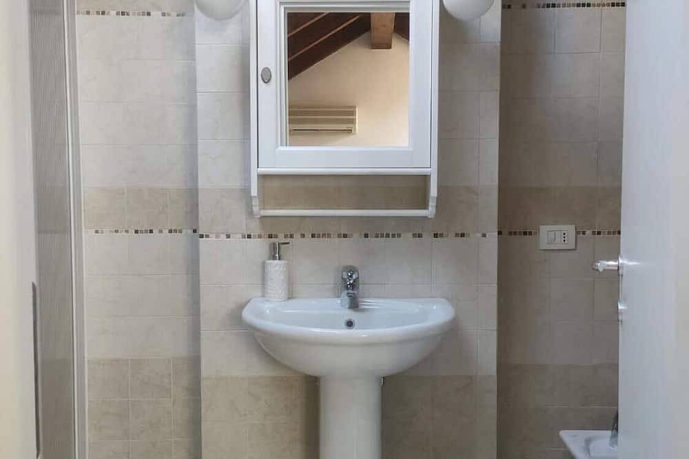 Appartamento intero, Appartamento Confortevole in Centro in Tortona, Provincia d'Alessandria