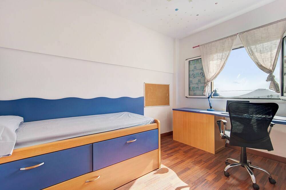 Vacation Home \"Casa Lucía\" with Sea View, Private Terrace & Wi-Fi in Firgas, North Gran Canaria