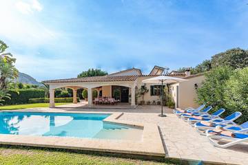 Villa in Pollença Stadt, Pollença für 6 