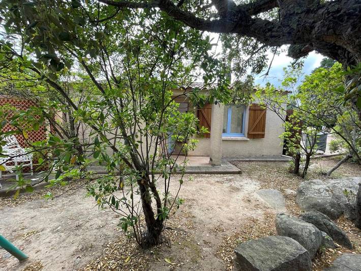 Location de vacances pour 4 personnes, avec jardin et vue dans Plage de Saint Cyprien (Lecci) - 2