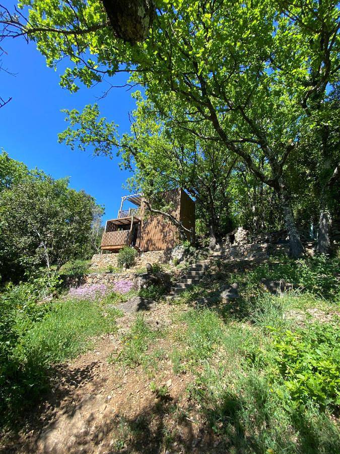 Tiny House en lisière de forêt in Les Mages, Parc national des Cévennes