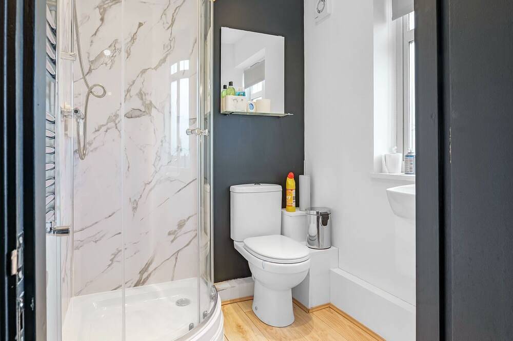 Contractor Friendly - Discounts, Group Stays, Families, Free Wi-Fi, Free Parking in Wigan, Gran Mánchester