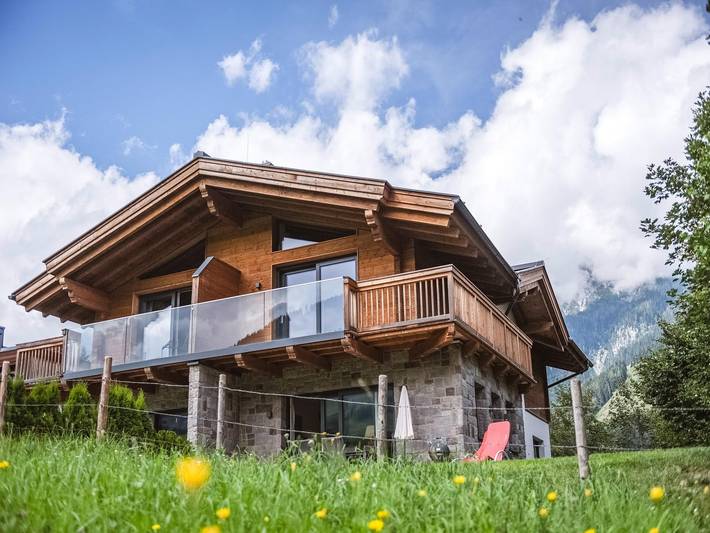 Chalet für 8 Personen, mit Garten und Sauna sowie Terrasse in Saalbach-Hinterglemm-Leogang - 2