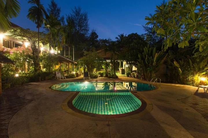 Station pour 3 personnes, avec balcon ainsi que jardin et piscine dans Khao Lak - 3