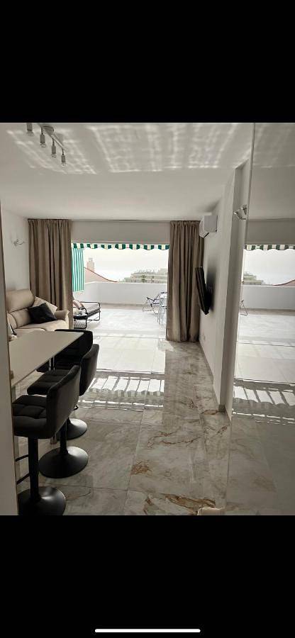 Ganze Wohnung, One-Bedroom Apartment in Playa de Fañabé, Adeje