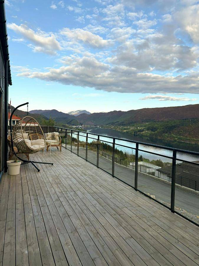 Ferienhaus für 7 Personen, mit Balkon und Terrasse sowie Garten in Gurskøy