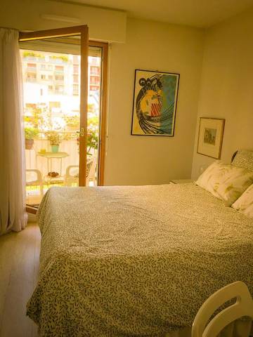 Chambre d’hôte pour 2 personnes, avec vue et balcon à Paris