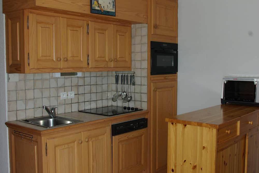 Apartamento entero, Apartamento de 46 m² para 8 personas. máx. in Les Saisies, Albertville region