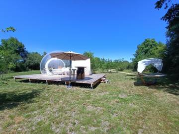 Gîte pour 3 personnes, avec terrasse à Le Vigeant