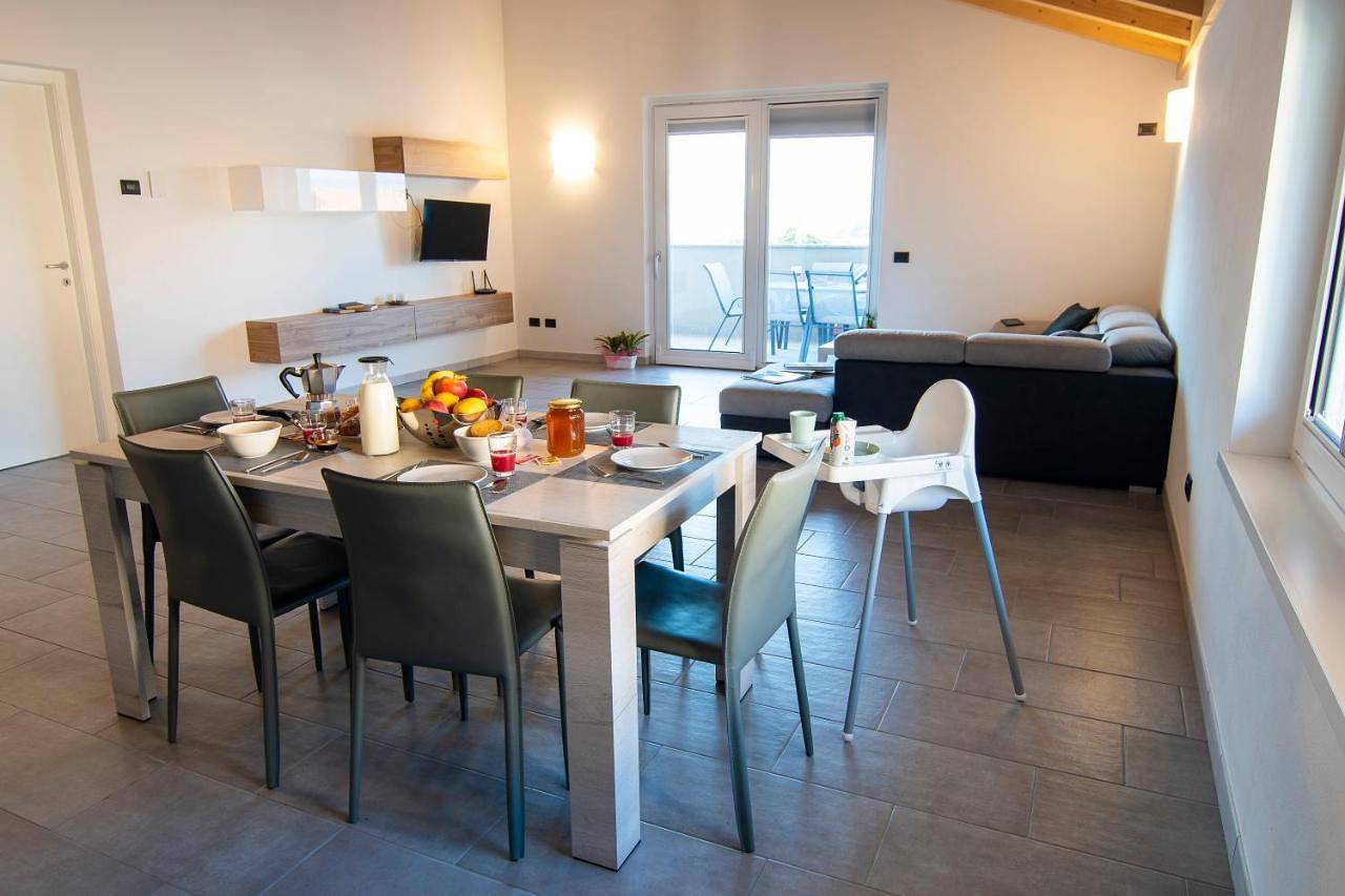 Appartement entier, Attico Bella Vista in Dubino, Alpes de la Bernina