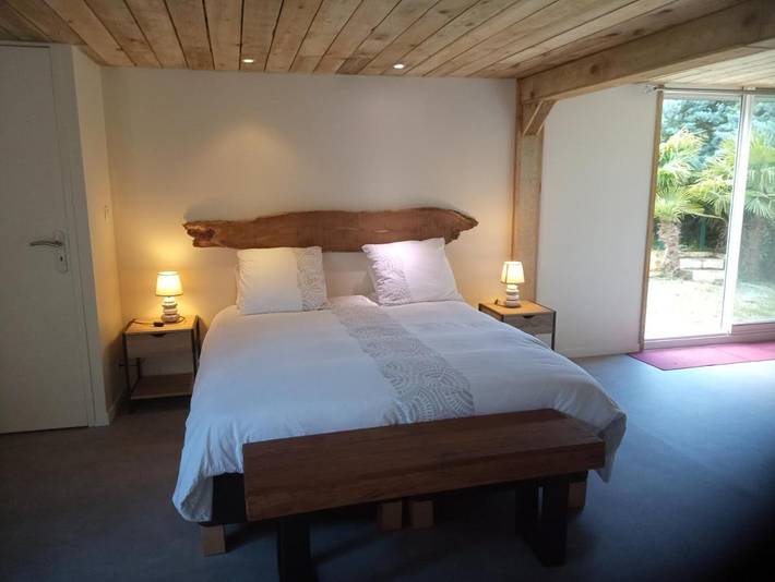 Chambre d’hôte pour 2 personnes, avec vue ainsi que piscine et jardin dans le Gers - 3