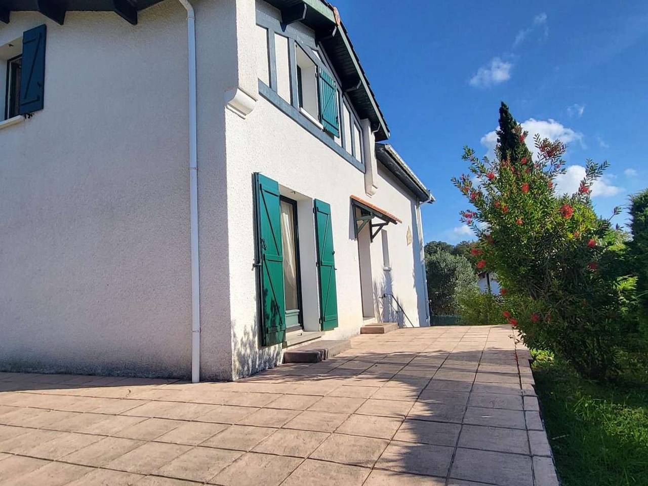 Casa tranquila para 8 cerca del lago, Wifi in Saint-Pée-sur-Nivelle, Region de Bayona