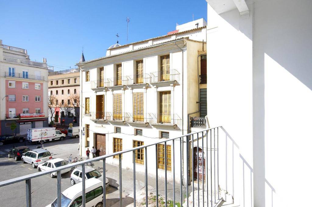 Apartamento entero, Encantador apartamento de un dormitorio con balcón y vistas en Valencia in Valencia City Centre, Valencia