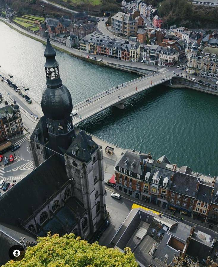 Geheel appartement, One-Bedroom Apartment in Dinant, Regio Namur