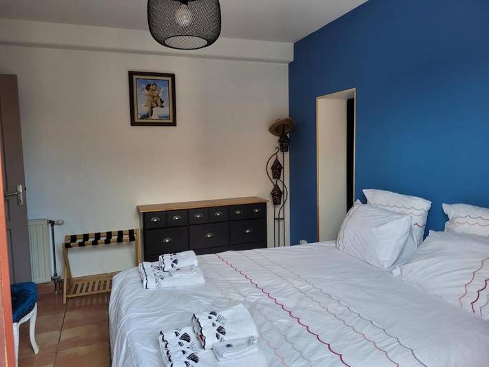 Gîte pour 2 personnes, avec piscine ainsi que jardin et terrasse à Saint-Sulpice-la-Pointe - 2