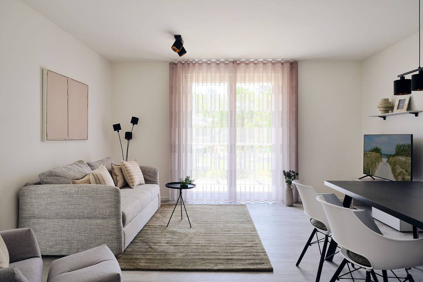 Ganze Wohnung, Entspannen im Pine Hill Resort: Neues, modernes Apartment B 6 mit Haffblick in Zirchow, Usedom