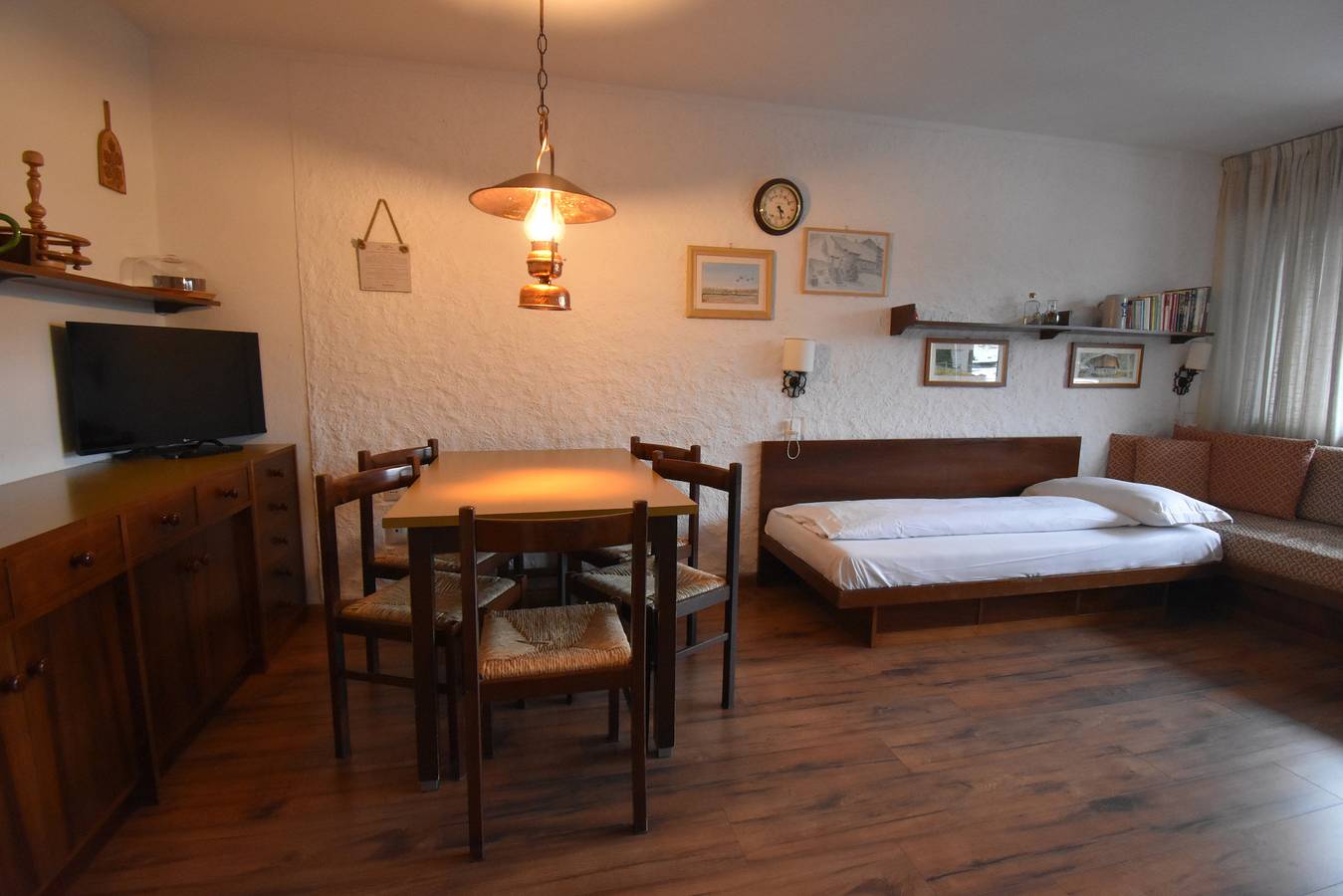 Ganze Wohnung, Ferienwohnung für 5 Personen mit Balkon in Tre Ville, Brentagruppe