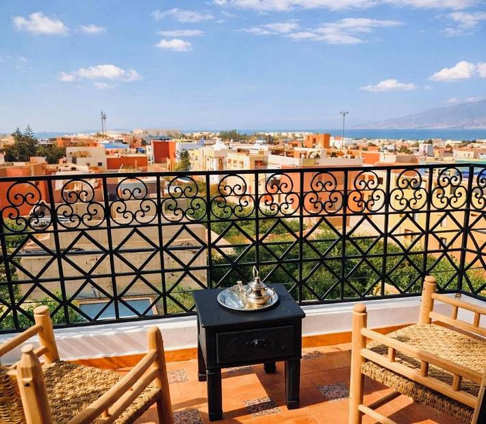 Gîte pour 2 personnes, avec vue et terrasse, animaux acceptés