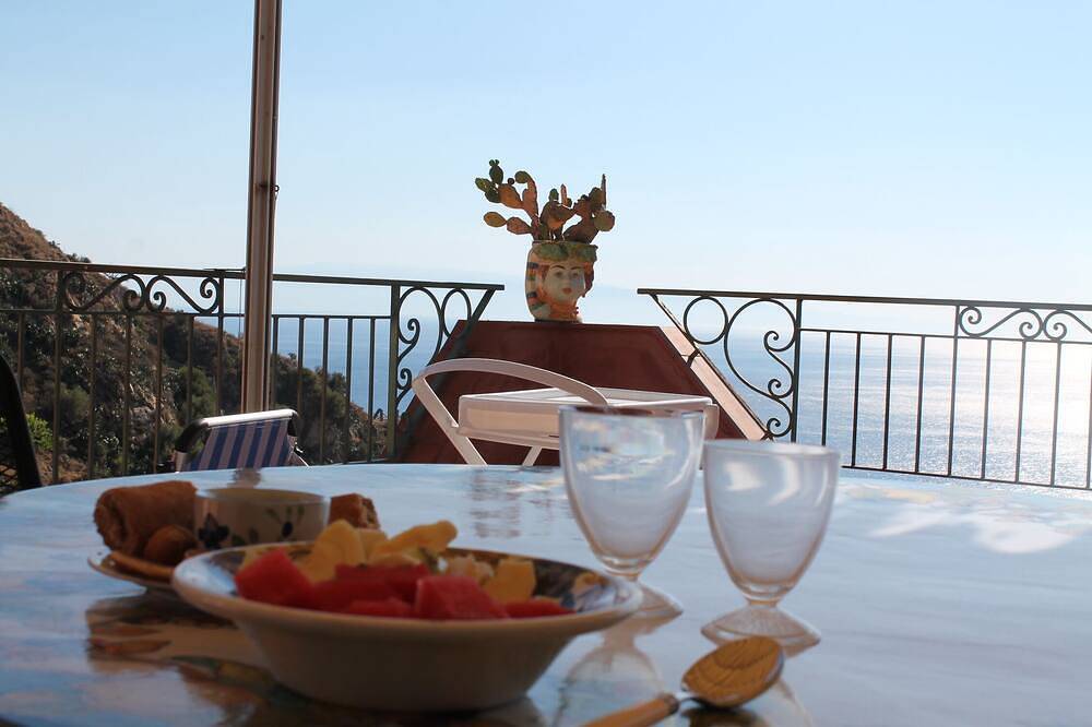 Spectacular View in Taormina, Provincia di Messina