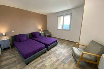 Villa pour 8 Personnes dans Saint-Laurent-d'Olt, Parc naturel régional des Grands Causses, Photo 2