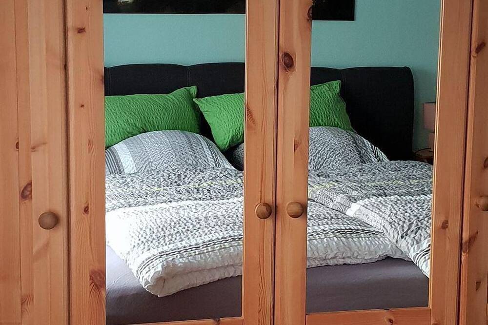 Ganze Wohnung, Ferienwohnung Neumann - Appartement/Fewo, Dusche, Wc, 1 Schlafraum in Buch, Hunsrück