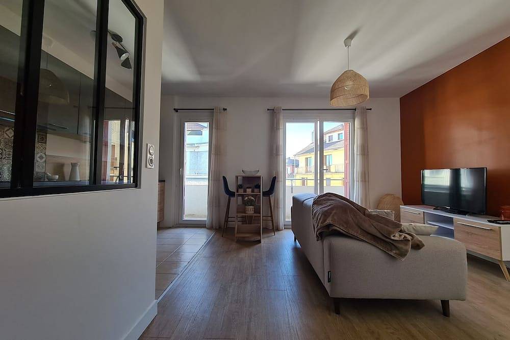 Entire apartment, City center apartment in Thonon-les-Bains, Thonon-les-Bains region