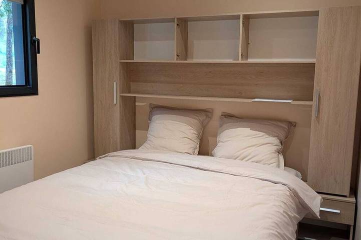 Location de vacances pour 4 personnes, avec jardin à Lembras - 2