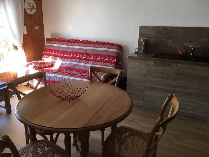 Ganze Wohnung, Gemütliche Wohnung, 3 Zimmer, Garten, ruhig, nahe Samoëns Zentrum in Samoëns, Region Bonneville