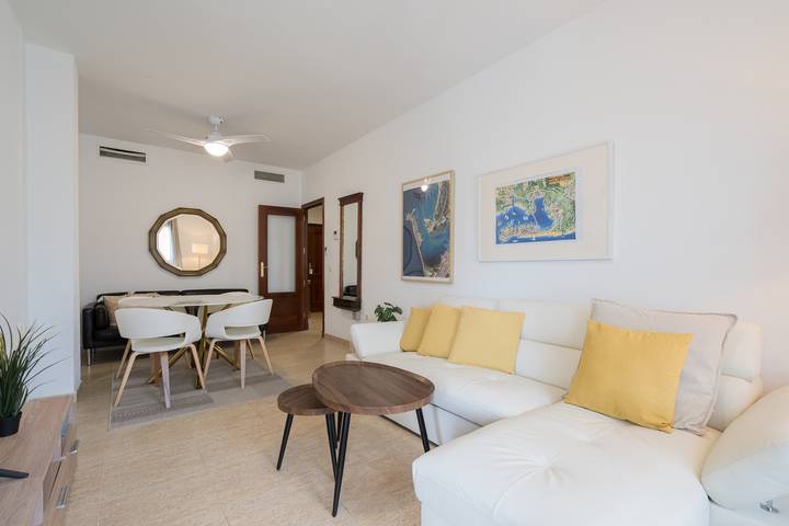 Ganze Wohnung, Ferienwohnung für 6 Personen mit Terrasse in Barriada Río San Pedro, Puerto Real