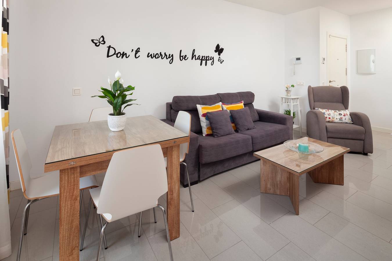 Apartamento entero, Playa Marinsa Beach - Piscina, padel y playa en Torre del Mar in Torre del Mar, Costa del Sol